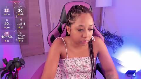 Snapshot of aisharose_ chatting on 02.01.25 Aisha online show from 02.01.25