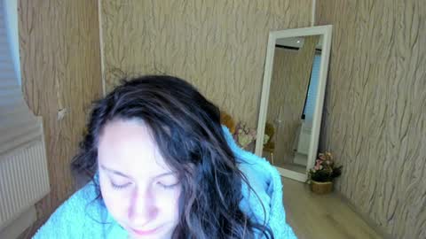 Aisha online show from 01.15.25