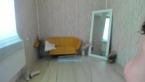 Aisha online show from 02.19.25