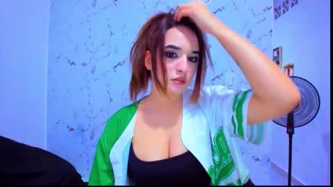 Snapshot of aishas00 chatting on 01.19.26 Saher online show from 01.19.26