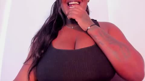 aishazaa online show from 11.11.25