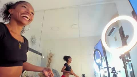 Aitana  online show from 12.19.25