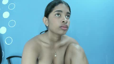 Snapshot of aitanacortes chatting on 01.17.25 aitana online show from 01.17.25