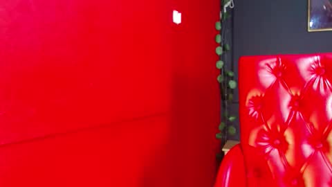 Ahitana Russ online show from 02.06.26