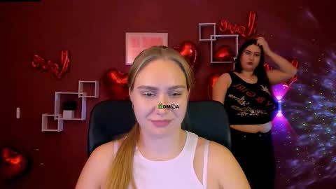 Snapshot of aiva_velvet chatting on 02.14.26 aiva_velvet online show from 02.14.26