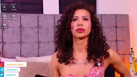 Queen Dumont   online show from 02.15.26