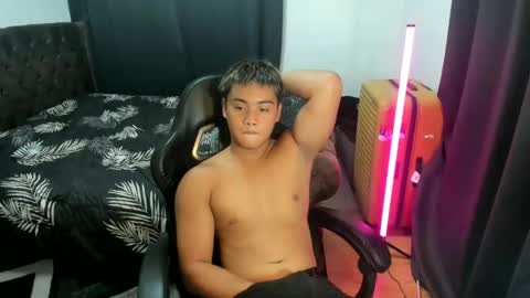 aizawa194624 online show from 05.05.26