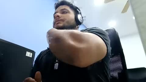 Snapshot of aj_cooper90_ chatting on 02.01.25 Esteban online show from 02.01.25