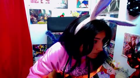 Akai Kraz  online show from 03.11.25