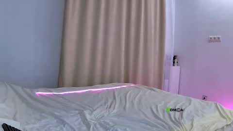 Snapshot of akerya chatting on 11.26.25 Hi Im Oli online show from 11.26.25