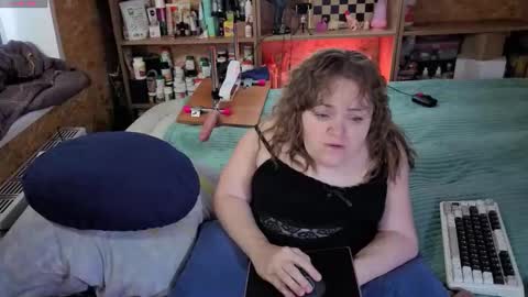 Natalie online show from 11.15.25