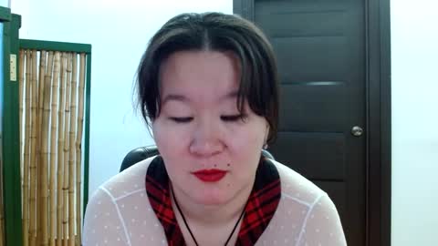 Snapshot of akira_xx chatting on 01.18.25 Akira online show from 01.18.25