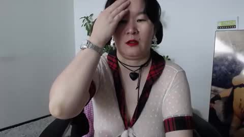 Snapshot of akira_xx chatting on 10.26.25 Akira online show from 10.26.25