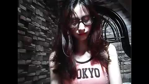 akira_z101 online show from 12.25.24