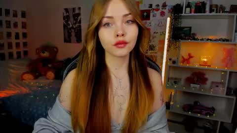 Snapshot of akirakatsu chatting on 11.13.25 Akira online show from 11.13.25