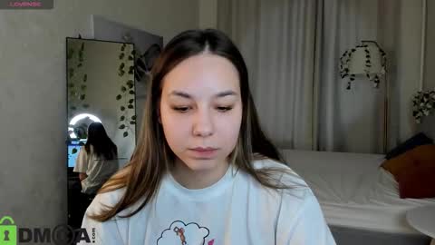 Snapshot of al1ice_moures chatting on 02.06.26 Al1ice online show from 02.06.26