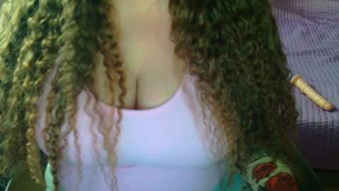 Alisha online show from 10.27.25