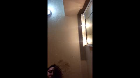 alabasterbunny online show from 04.16.26