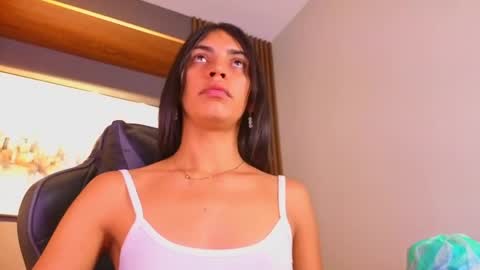 Alahia Rodriguez online show from 04.02.26