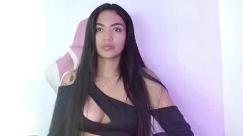 Alahia sweet official online show from 11.04.25