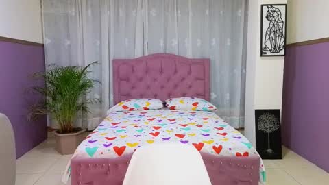 Alaia Skater online show from 10.27.25