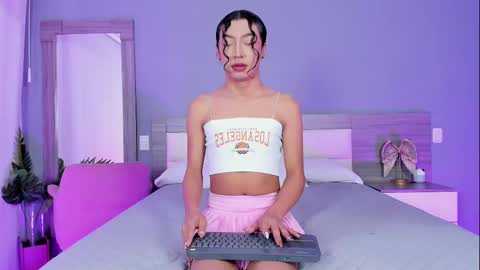 alaiaguerra online show from 10.04.25