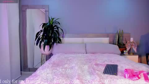 Snapshot of alaiaguerra chatting on 02.10.26 alaiaguerra online show from 02.10.26