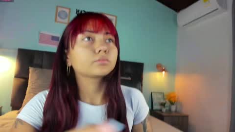 Snapshot of alaiarogers chatting on 01.22.25 Alaia online show from 01.22.25