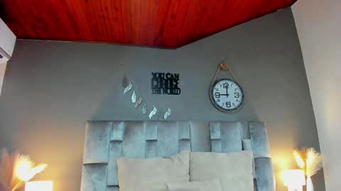 Snapshot of alaiarogers chatting on 02.22.25 Alaia online show from 02.22.25