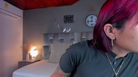 Snapshot of alaiarogers chatting on 03.06.25 Alaia online show from 03.06.25