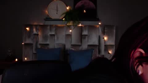 Snapshot of alaiarogers chatting on 09.12.25 Alaia online show from 09.12.25