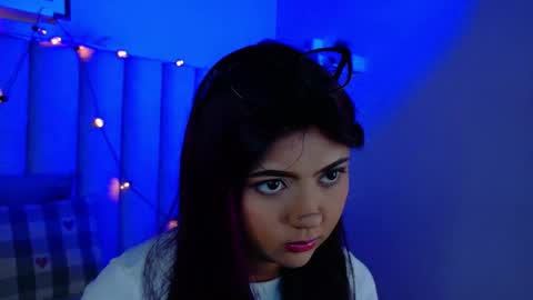 Snapshot of alaiarogers chatting on 11.07.25 Alaia online show from 11.07.25