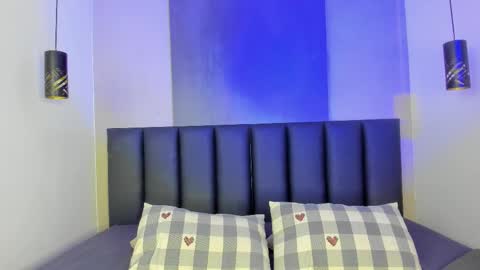 Snapshot of alaiarogers chatting on 11.15.25 Alaia online show from 11.15.25