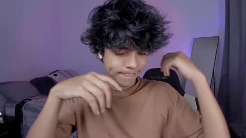 Snapshot of alan18n chatting on 03.04.26 alan18n online show from 03.04.26