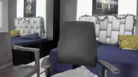 alan__smith online show from 12.22.25