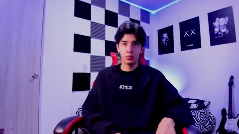 Alan Boy online show from 10.05.25