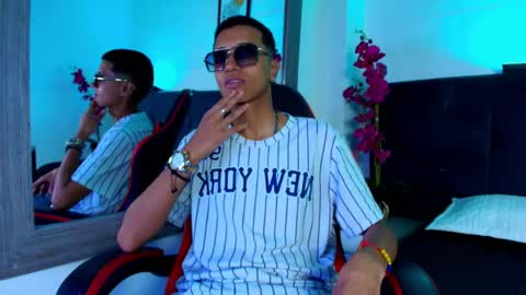 alan_colthon online show from 05.14.26