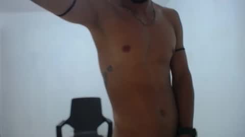 Snapshot of alan_gay chatting on 09.17.25 Alan online show from 09.17.25