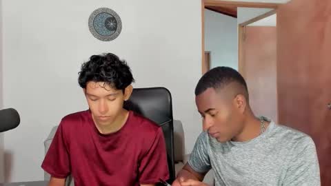 Alan and Criss - WE JUST FRIENDS WITH BENEFITS BOTH VERS online show from 02.05.26