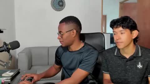 Alan and Criss - WE JUST FRIENDS WITH BENEFITS BOTH VERS online show from 02.07.26