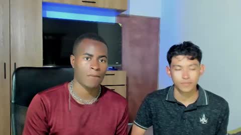 Alan and Criss - WE JUST FRIENDS WITH BENEFITS BOTH VERS online show from 06.22.26