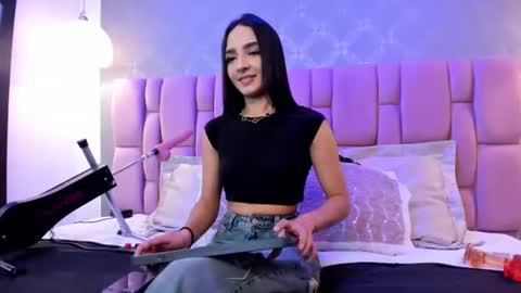 alana0128 online show from 07.08.26