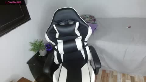 alana online show from 12.17.25