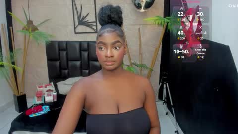 Snapshot of alana_bonny chatting on 11.05.25 Alana online show from 11.05.25