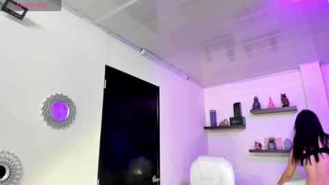 Maeve  online show from 12.18.24