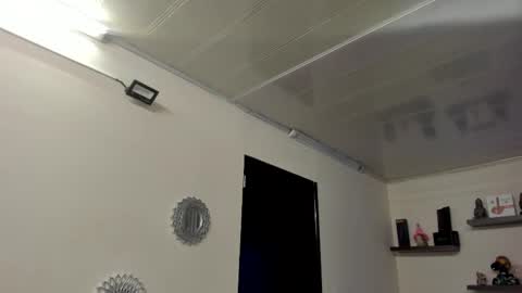 Maeve  online show from 02.14.25