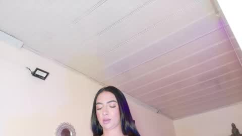 Maeve  online show from 01.06.26