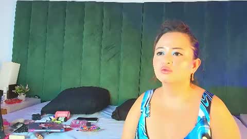 ALANA PETITE online show from 07.15.26