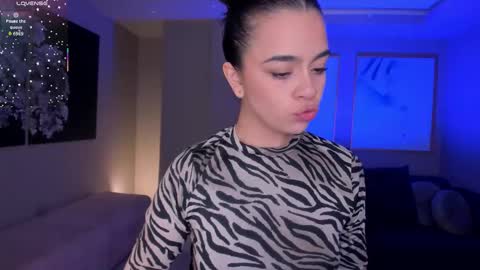 Snapshot of alanacraft chatting on 02.12.26 Alana online show from 02.12.26