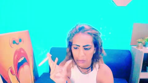 alanadelray online show from 01.09.25